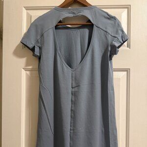 Lululemon Day Tripper Dress Size 2 Chambray Blue